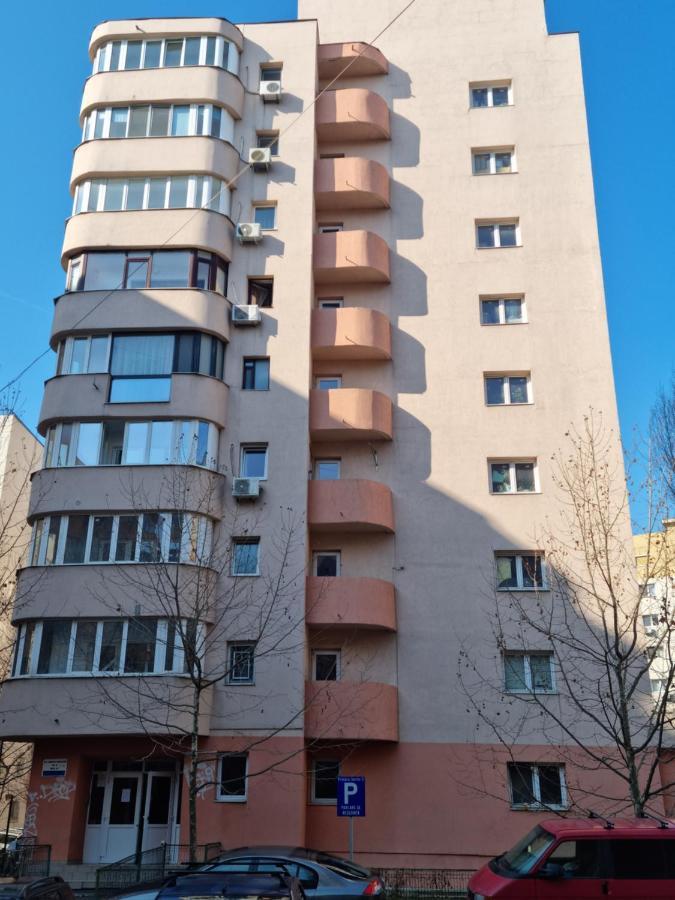 Nerva Traian Studio Apartment Bucharest Exterior photo